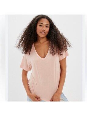 American Eagle Soft & Sexy Pink V Neck Pocket T-Shirt Women’s Size Small